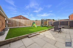 Photo 35- click for photo gallery